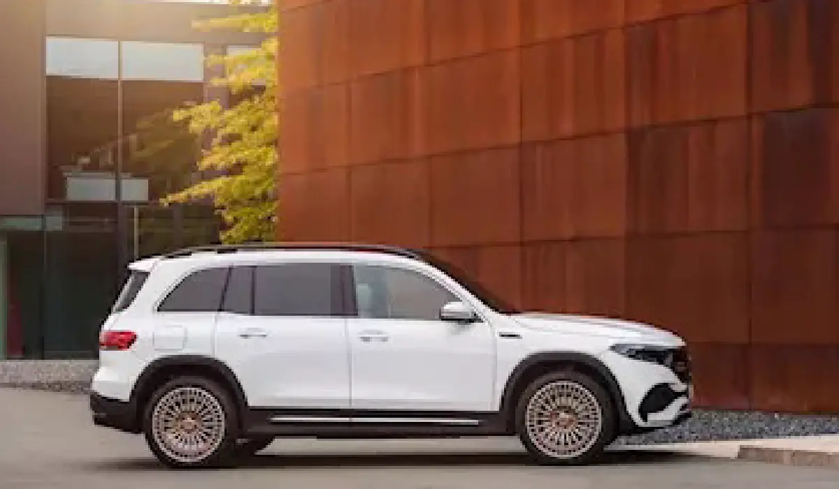 Mercedes-Benz - EQB 300 4Matic - Best Car Rentals - Best Preowned Car - Exclusive Concierge Club.webp